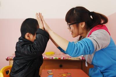 自閉癥孩子的強(qiáng)化物，你知道嗎？